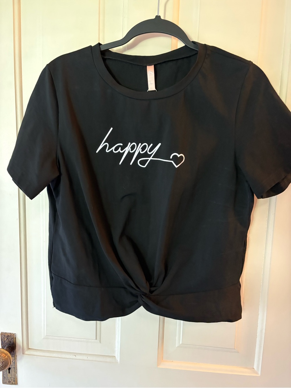 Women's Black 'Happy' Knot-Front Short Sleeve Tee